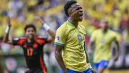 凭借本赛季 凭借本赛季